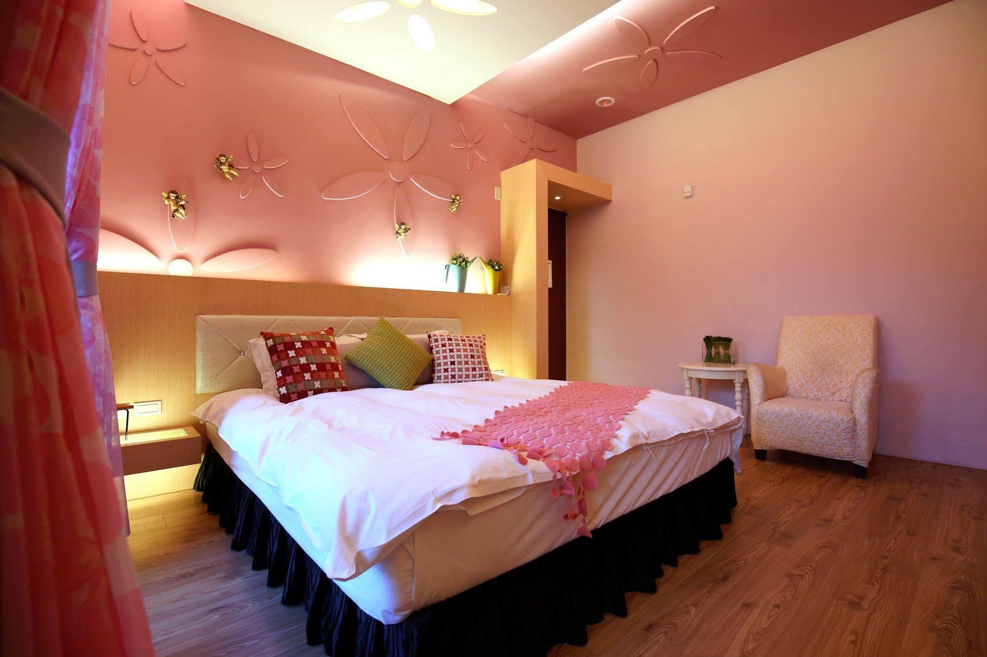Queen Love Homestay Hualien Extérieur photo